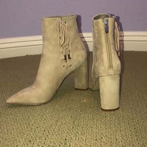 Nude Pointed Booties
